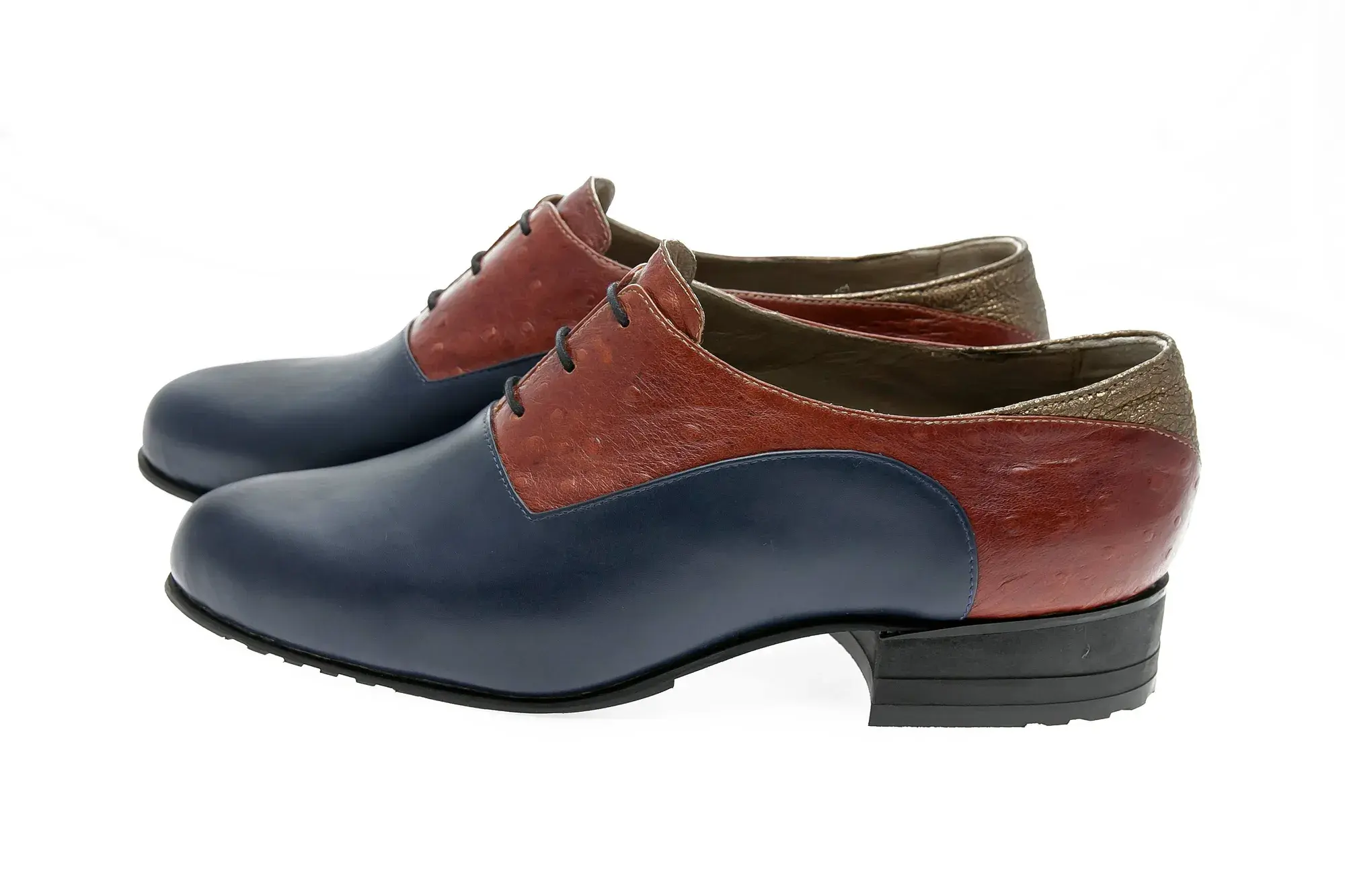 Navy and Rust Oxfords, seen from the front at an angle